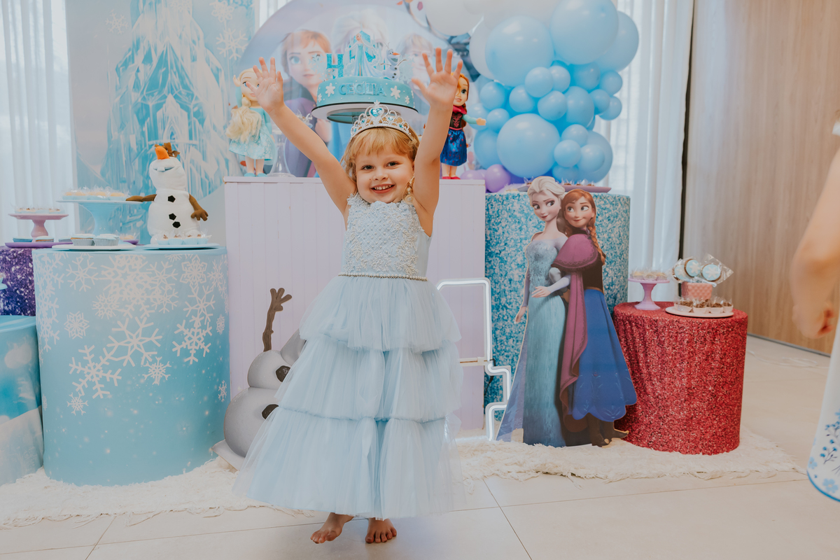 fotografia festa infantil fotografa familia 4 anos Cecilia tema Frozen botafogo zona sul rio de janeiro rj evento 