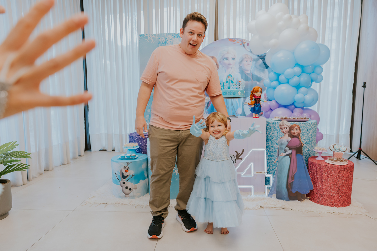 fotografia festa infantil fotografa familia 4 anos Cecilia tema Frozen botafogo zona sul rio de janeiro rj evento 