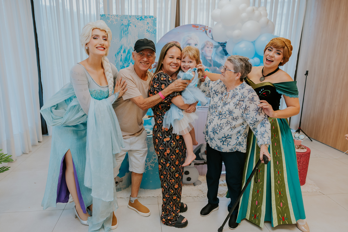 fotografia festa infantil fotografa familia 4 anos Cecilia tema Frozen botafogo zona sul rio de janeiro rj evento 