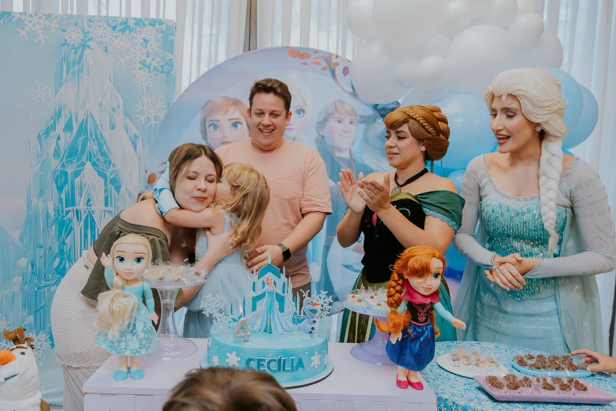 fotografia festa infantil fotografa familia 4 anos Cecilia tema Frozen botafogo zona sul rio de janeiro rj evento 