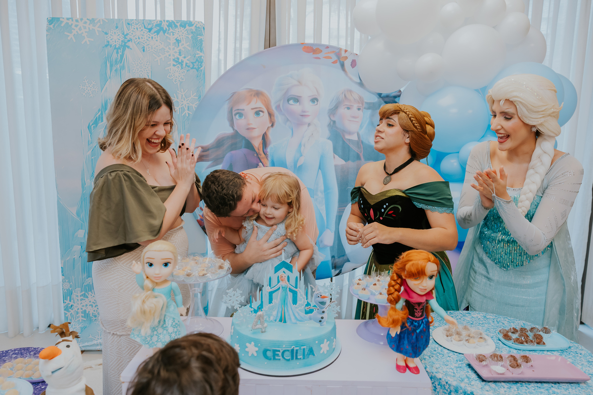 fotografia festa infantil fotografa familia 4 anos Cecilia tema Frozen botafogo zona sul rio de janeiro rj evento 