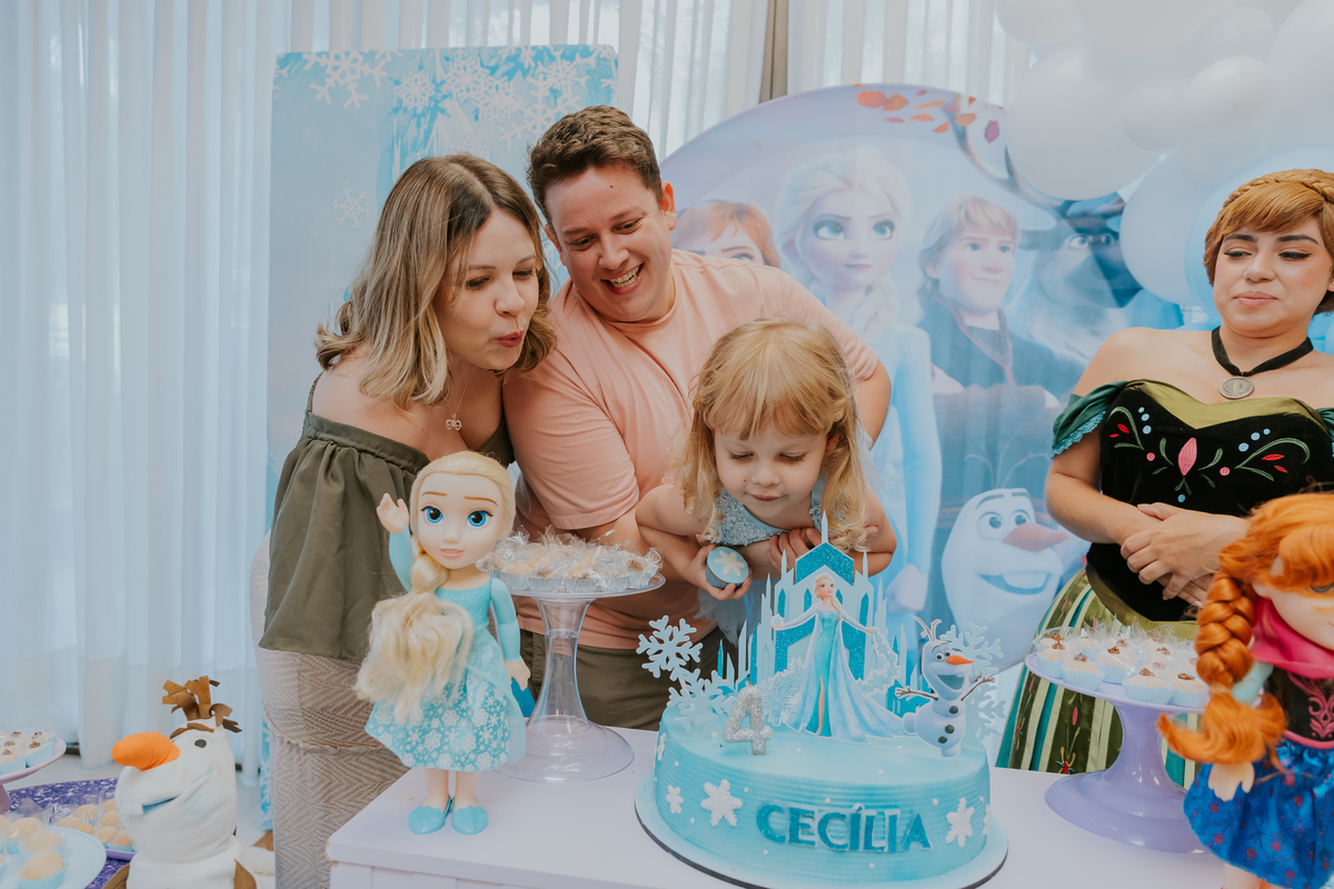 fotografia festa infantil fotografa familia 4 anos Cecilia tema Frozen botafogo zona sul rio de janeiro rj evento 