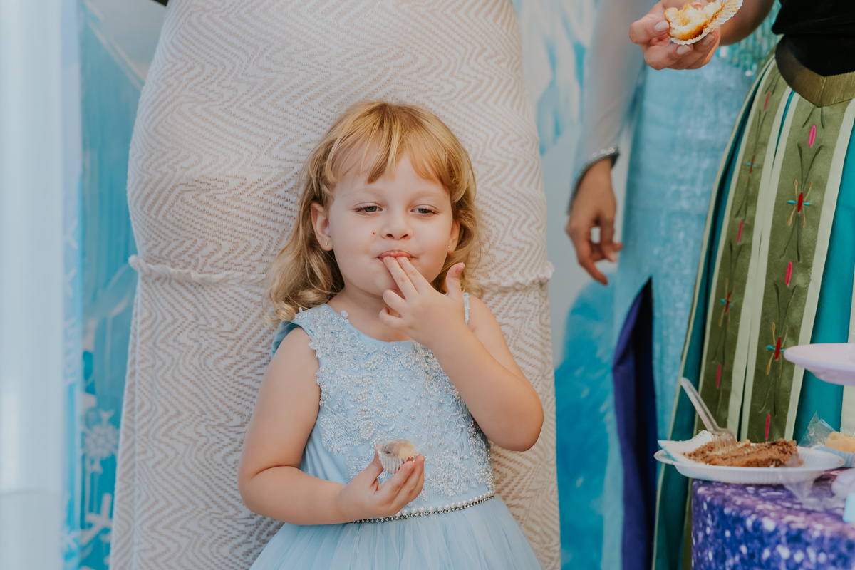 fotografia festa infantil fotografa familia 4 anos Cecilia tema Frozen botafogo zona sul rio de janeiro rj evento 