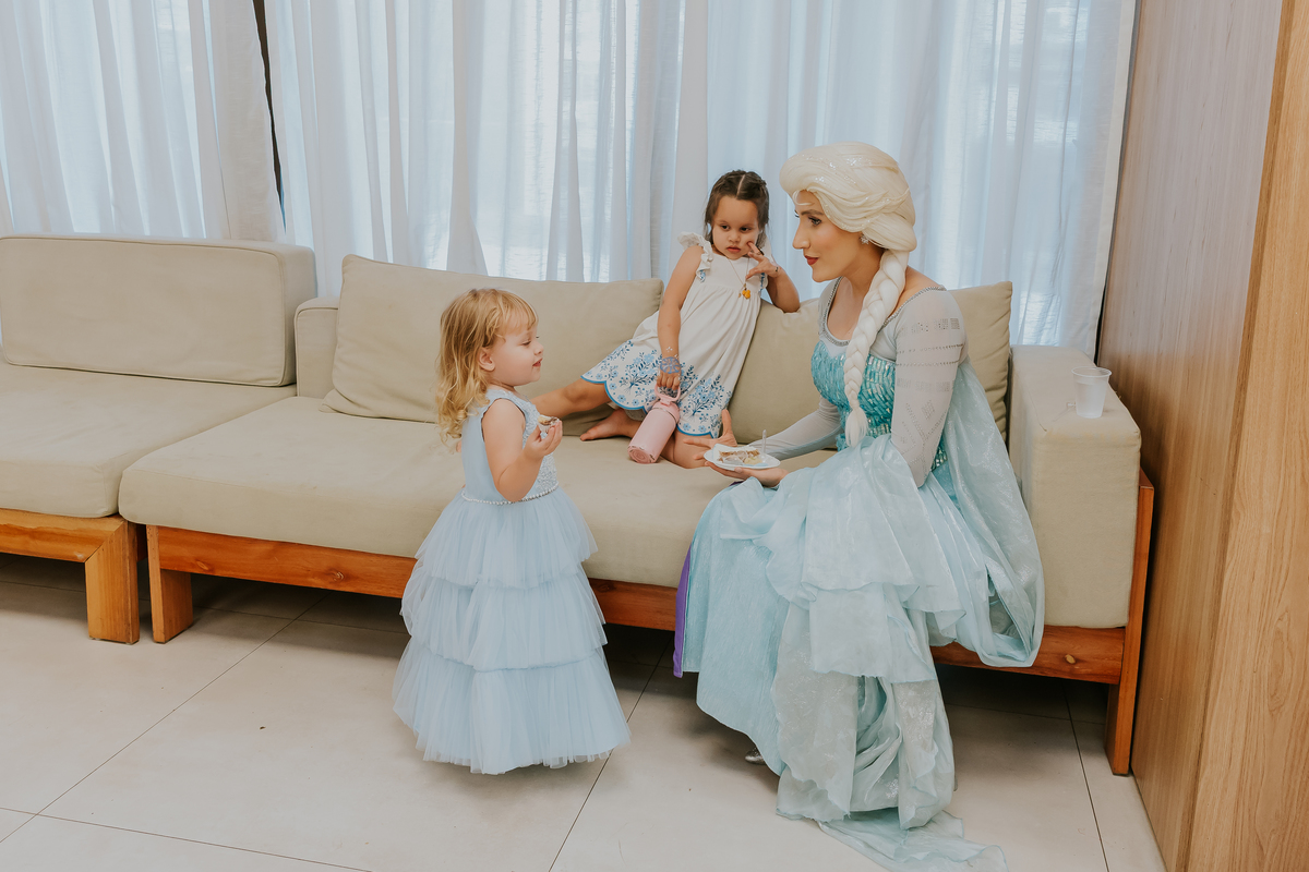 fotografia festa infantil fotografa familia 4 anos Cecilia tema Frozen botafogo zona sul rio de janeiro rj evento 