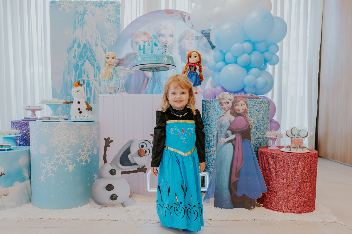 fotografia festa infantil fotografa familia 4 anos Cecilia tema Frozen botafogo zona sul rio de janeiro rj evento 