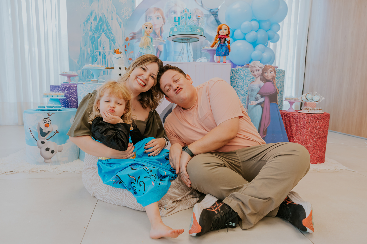 fotografia festa infantil fotografa familia 4 anos Cecilia tema Frozen botafogo zona sul rio de janeiro rj evento 