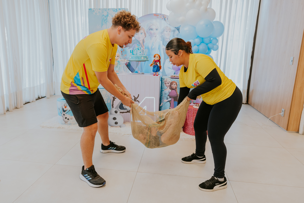 fotografia festa infantil fotografa familia 4 anos Cecilia tema Frozen botafogo zona sul rio de janeiro rj evento 