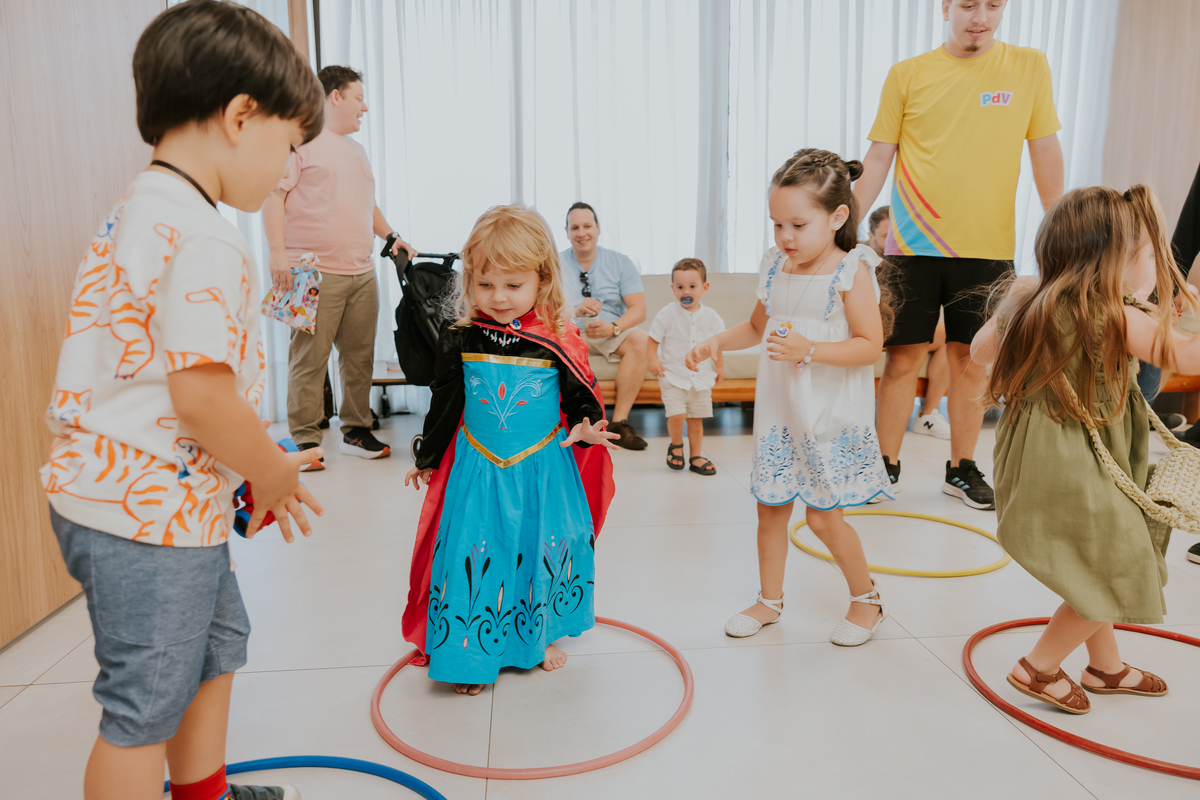fotografia festa infantil fotografa familia 4 anos Cecilia tema Frozen botafogo zona sul rio de janeiro rj evento 