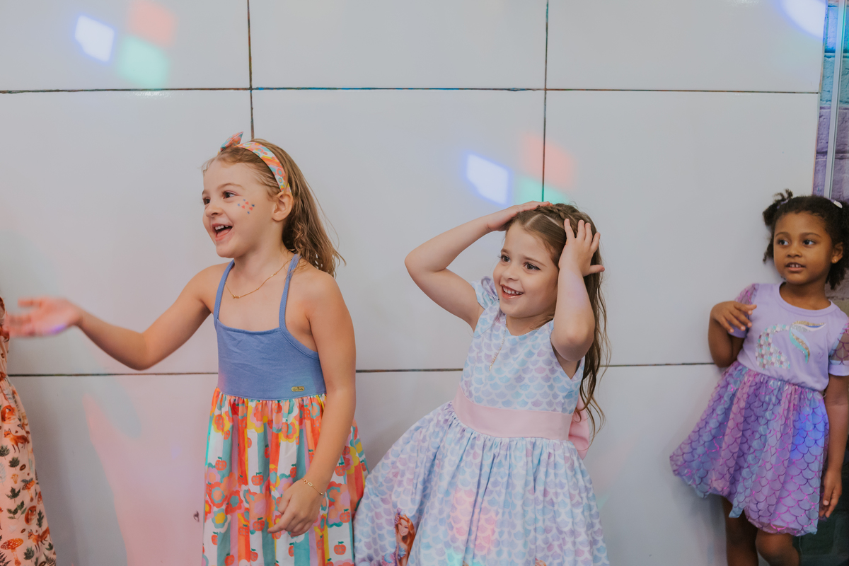 fotografia festa infantil 5 anos Isadora casa de festas loft 421 Río de Janeiro Tijuca fotografa familia tema sereia 