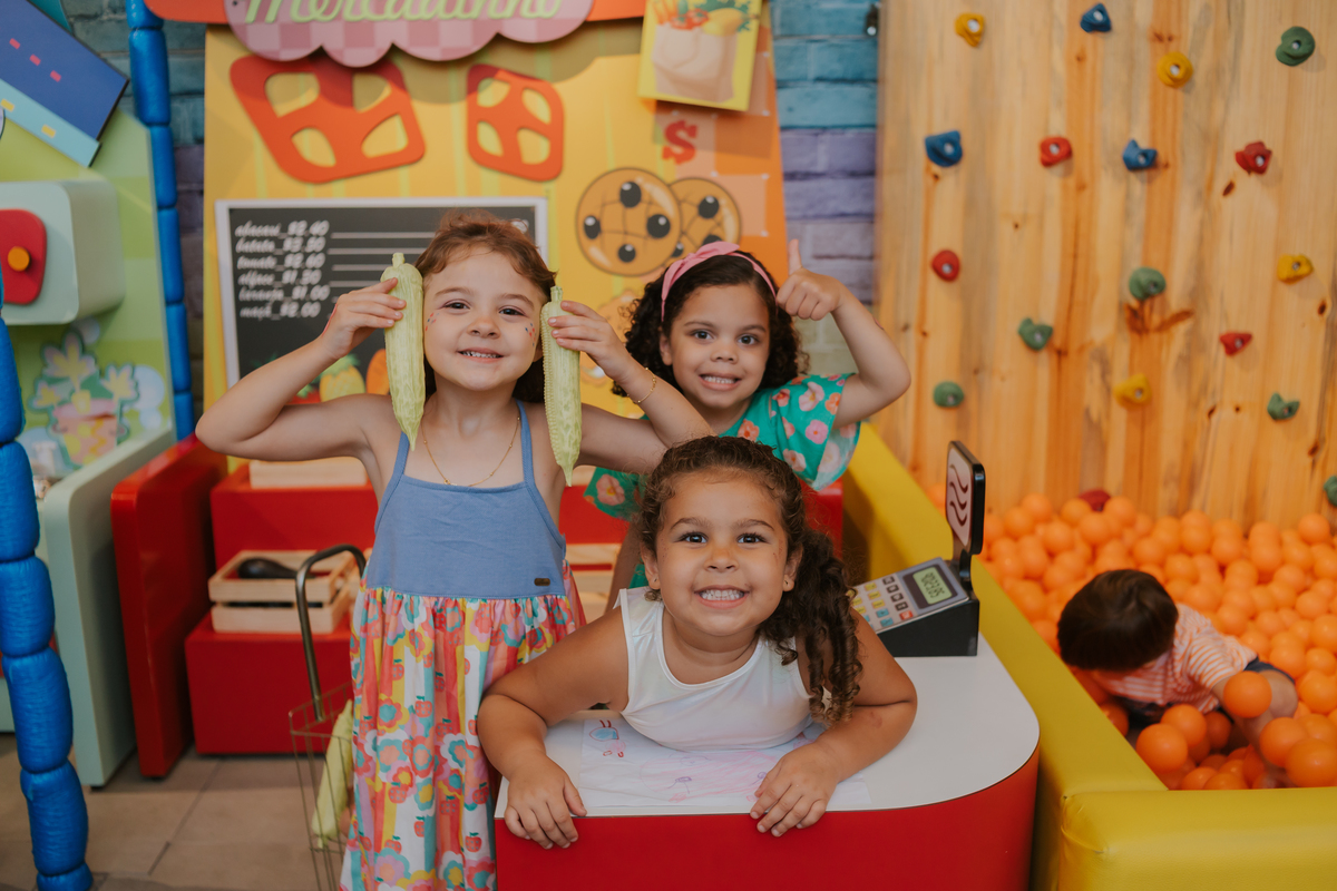 fotografia festa infantil 5 anos Isadora casa de festas loft 421 Río de Janeiro Tijuca fotografa familia tema sereia 