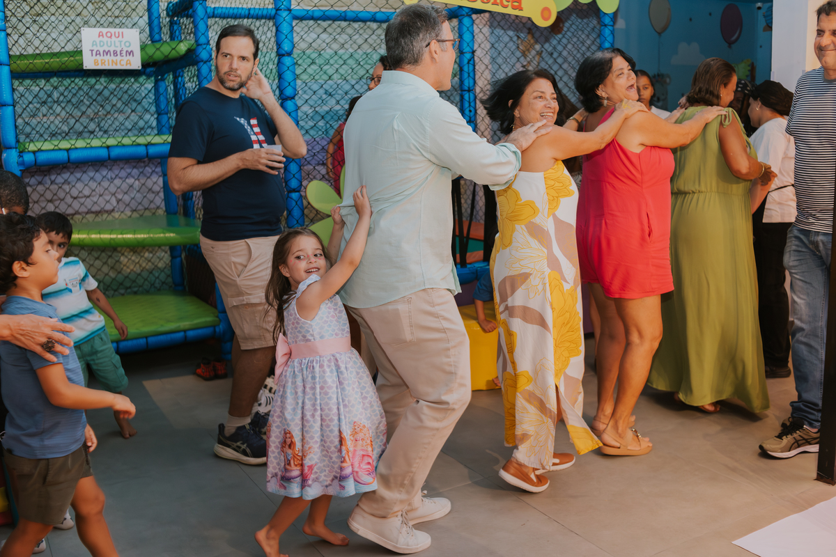 fotografia festa infantil 5 anos Isadora casa de festas loft 421 Río de Janeiro Tijuca fotografa familia tema sereia 