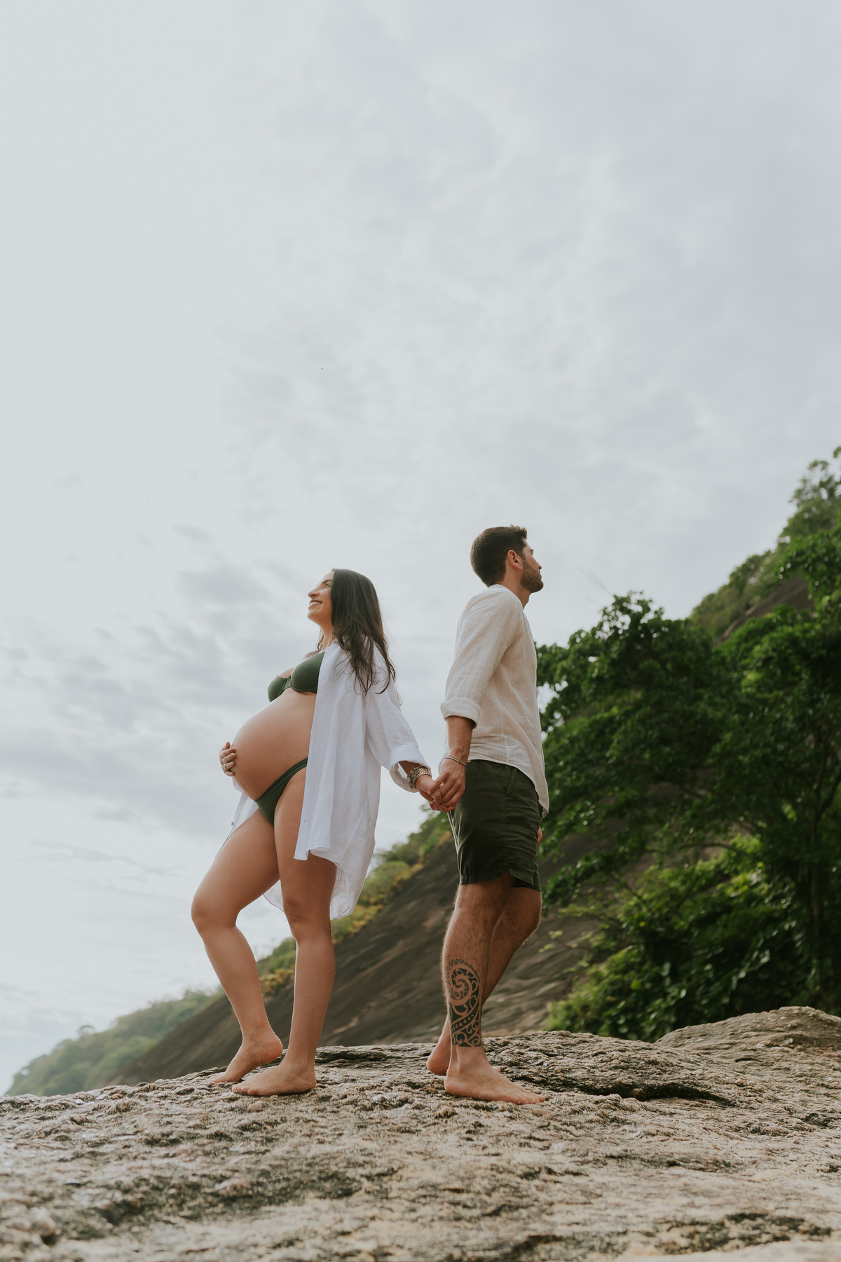 fotografa bruna Guerson fotografia ensaio gestante gravida a espera da Giovana praia vermelha urca rio de janeiro rj ao ar livre 