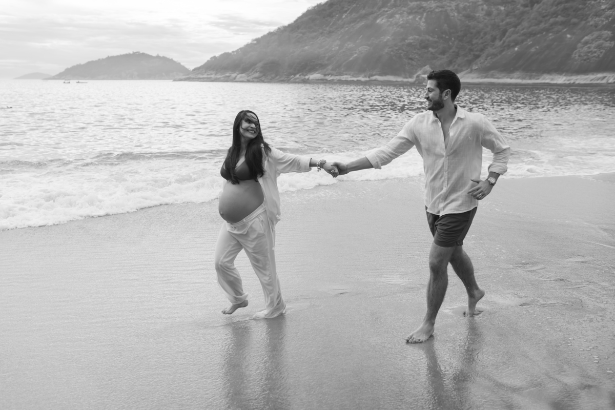 fotografa bruna Guerson fotografia ensaio gestante gravida a espera da Giovana praia vermelha urca rio de janeiro rj ao ar livre 
