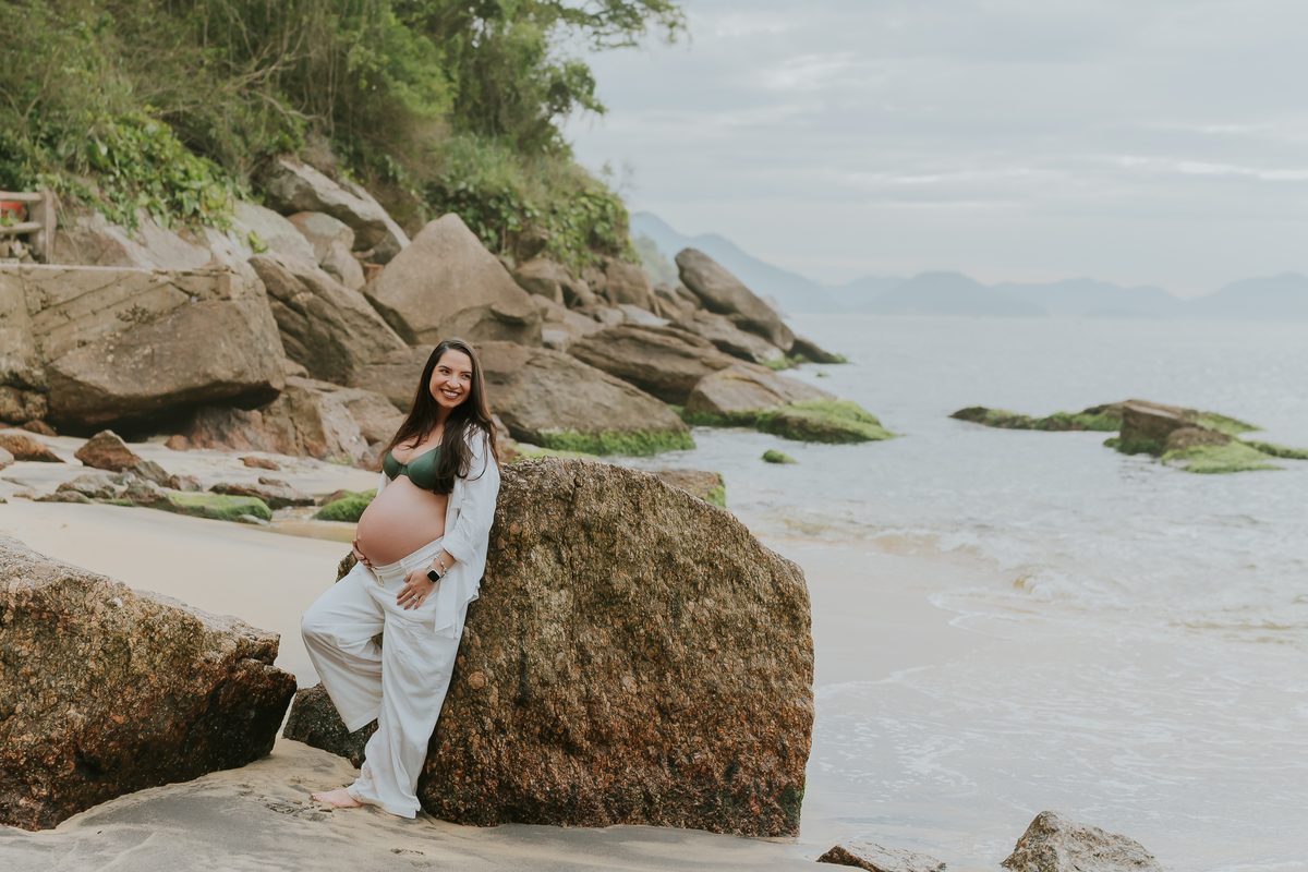 fotografa bruna Guerson fotografia ensaio gestante gravida a espera da Giovana praia vermelha urca rio de janeiro rj ao ar livre 