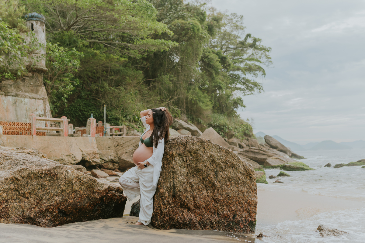 fotografa bruna Guerson fotografia ensaio gestante gravida a espera da Giovana praia vermelha urca rio de janeiro rj ao ar livre 