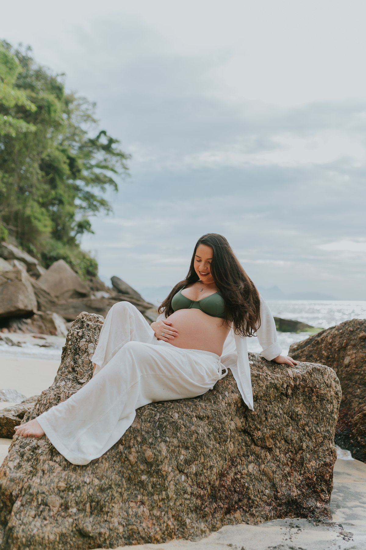 fotografa bruna Guerson fotografia ensaio gestante gravida a espera da Giovana praia vermelha urca rio de janeiro rj ao ar livre 