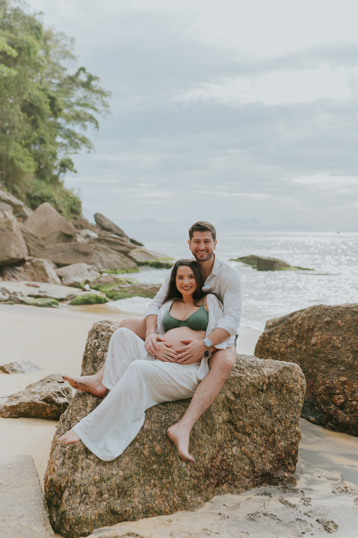 fotografa bruna Guerson fotografia ensaio gestante gravida a espera da Giovana praia vermelha urca rio de janeiro rj ao ar livre 