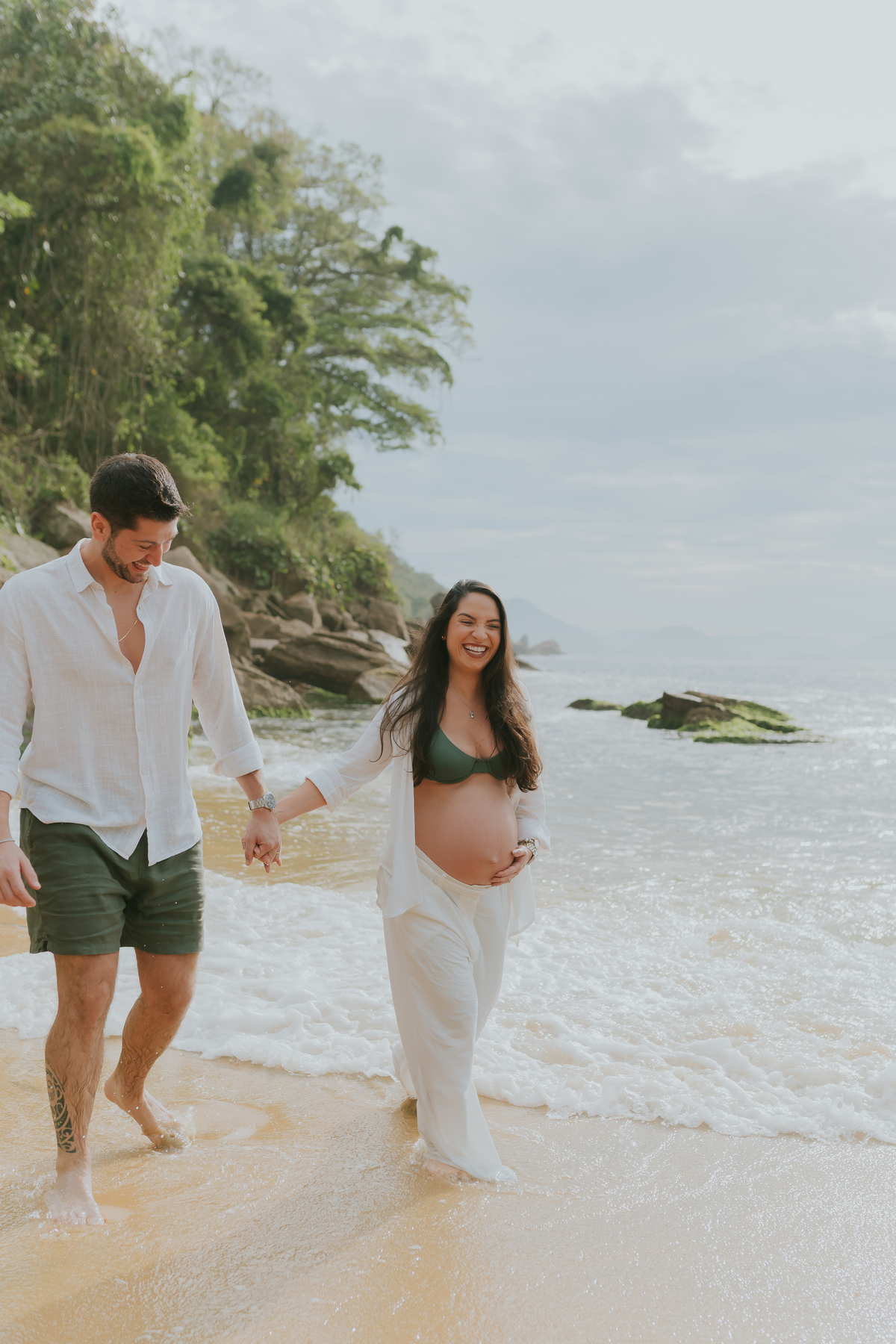 fotografa bruna Guerson fotografia ensaio gestante gravida a espera da Giovana praia vermelha urca rio de janeiro rj ao ar livre 