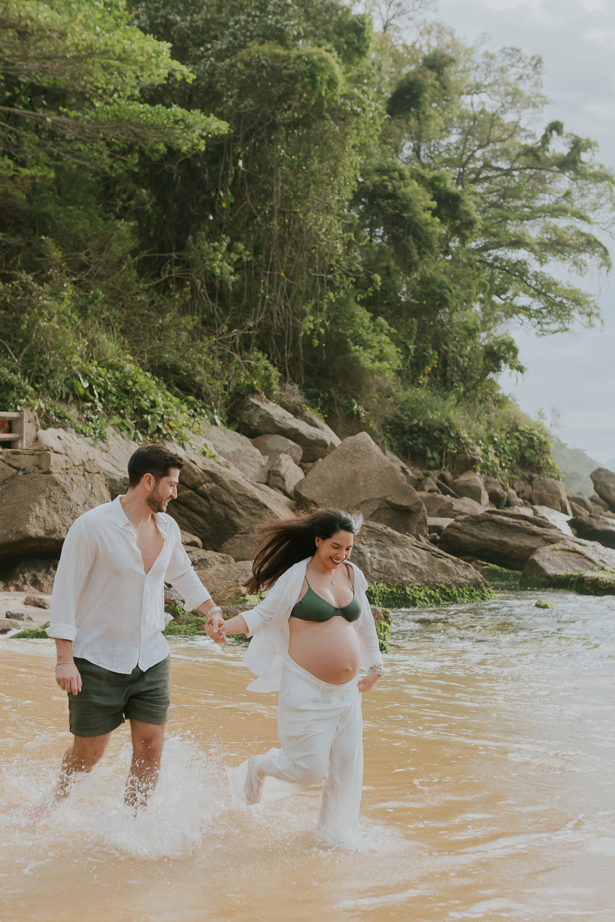 fotografa bruna Guerson fotografia ensaio gestante gravida a espera da Giovana praia vermelha urca rio de janeiro rj ao ar livre 