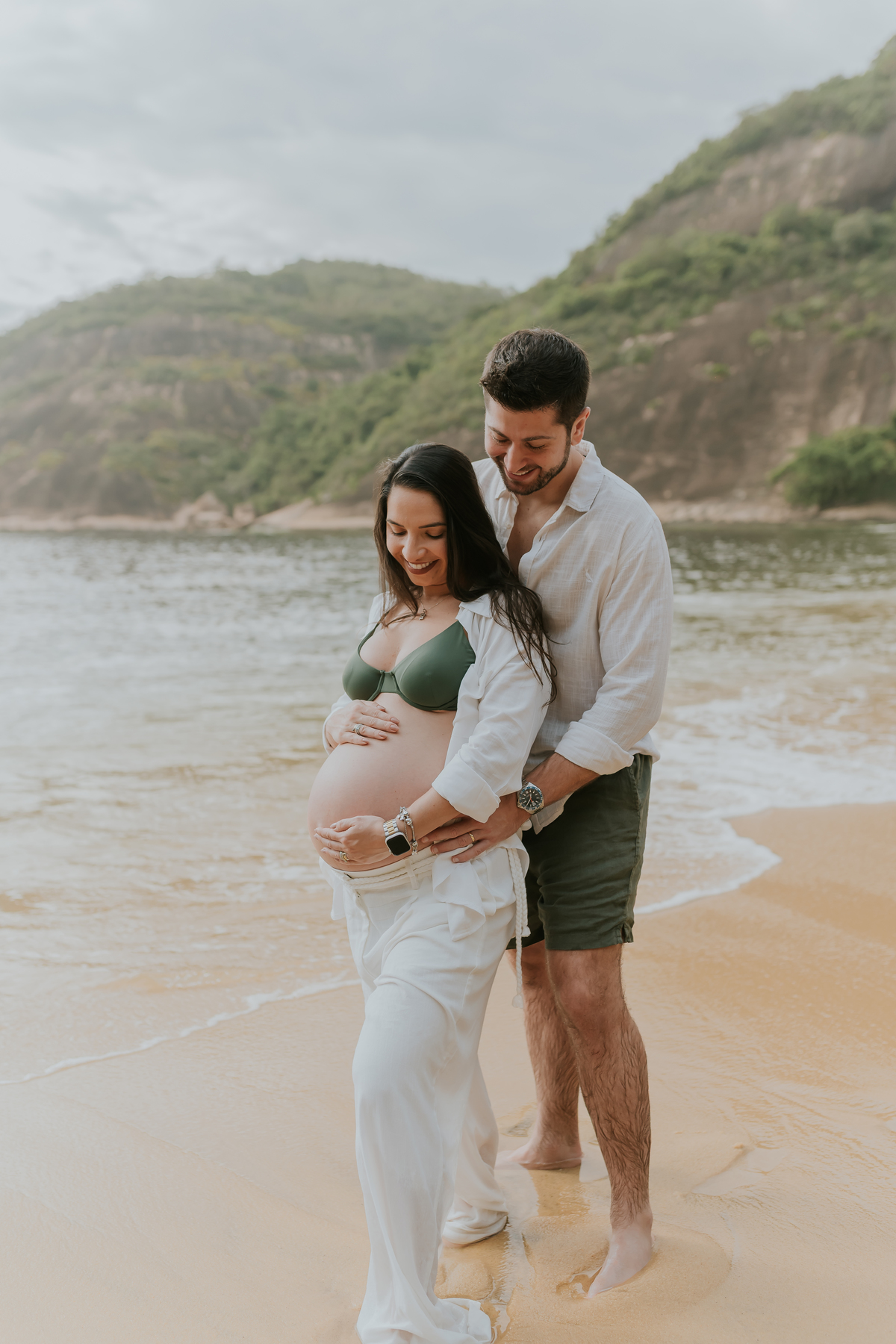 fotografa bruna Guerson fotografia ensaio gestante gravida a espera da Giovana praia vermelha urca rio de janeiro rj ao ar livre 