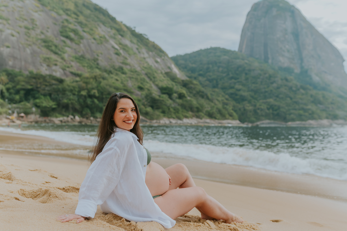 fotografa bruna Guerson fotografia ensaio gestante gravida a espera da Giovana praia vermelha urca rio de janeiro rj ao ar livre 