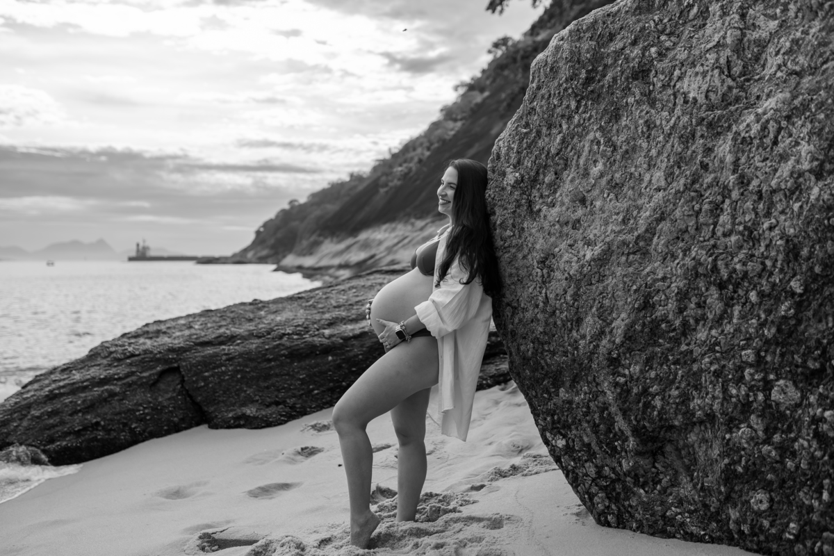 fotografa bruna Guerson fotografia ensaio gestante gravida a espera da Giovana praia vermelha urca rio de janeiro rj ao ar livre 