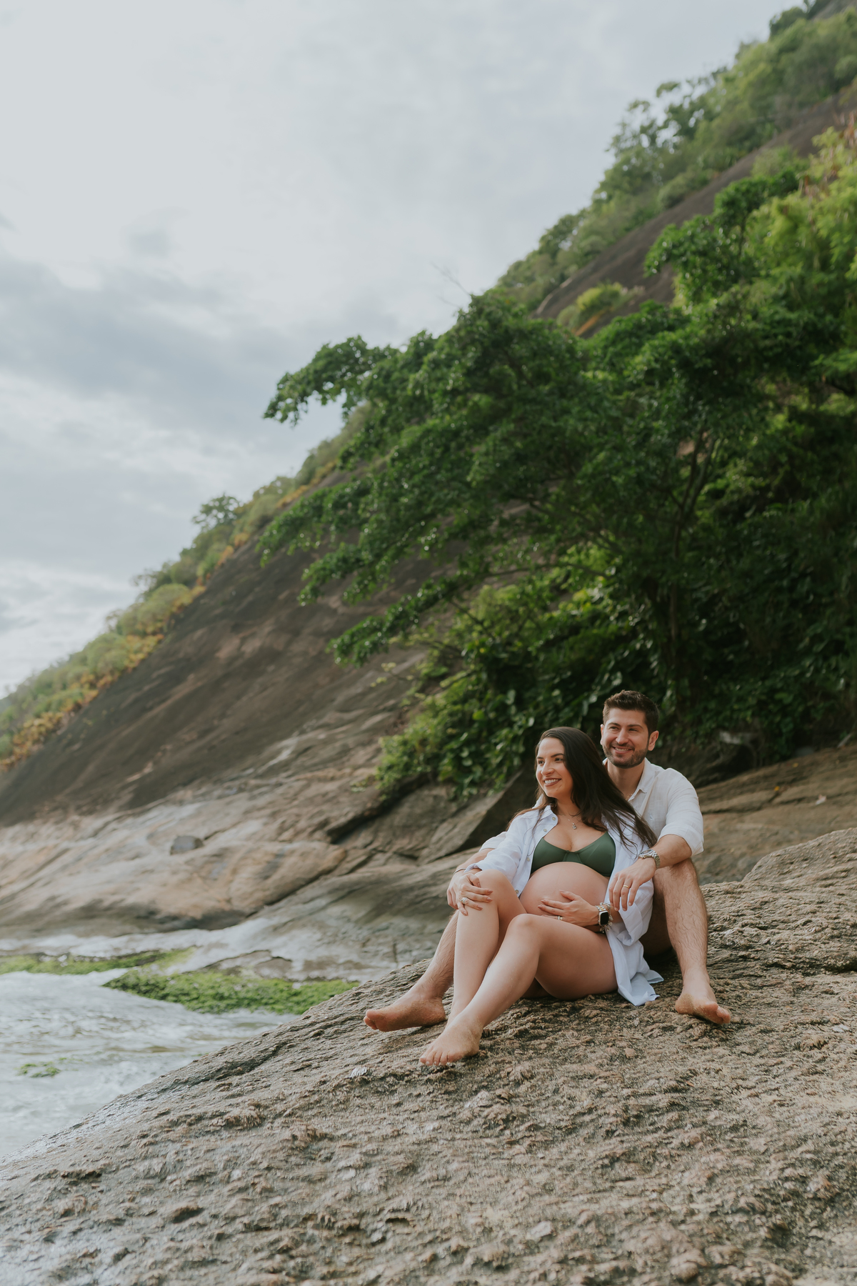 fotografa bruna Guerson fotografia ensaio gestante gravida a espera da Giovana praia vermelha urca rio de janeiro rj ao ar livre 