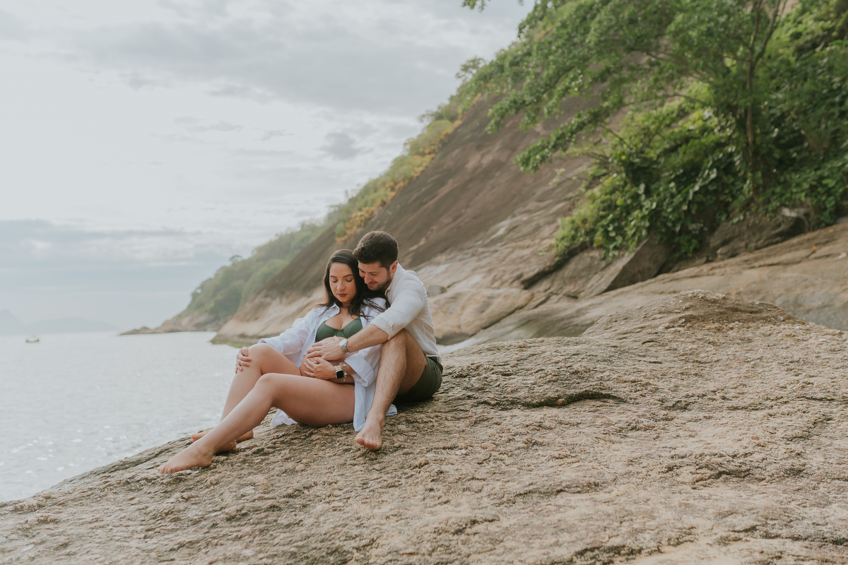 fotografa bruna Guerson fotografia ensaio gestante gravida a espera da Giovana praia vermelha urca rio de janeiro rj ao ar livre 
