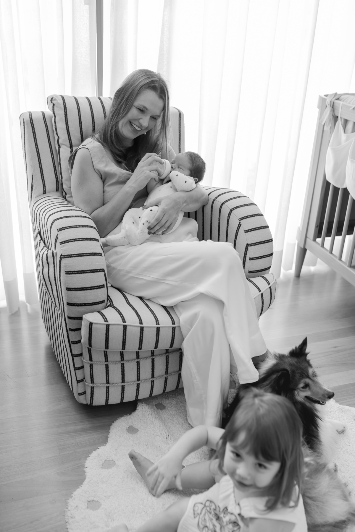 fotografia ensaio em casa lifestyle Pedro 20 dias fotografa familia Rio de Janeiro rj ilha do governador acompanhamento 