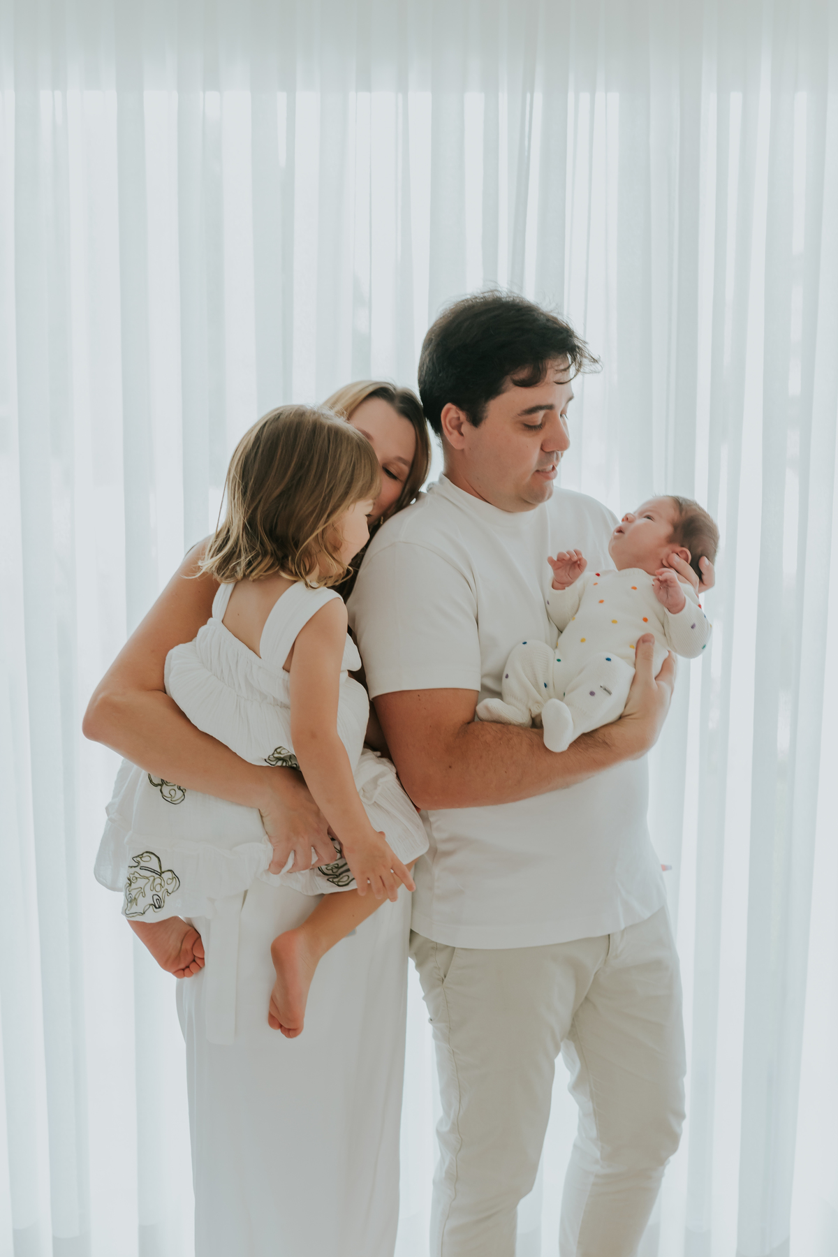 fotografia ensaio em casa lifestyle Pedro 20 dias fotografa familia Rio de Janeiro rj ilha do governador acompanhamento 