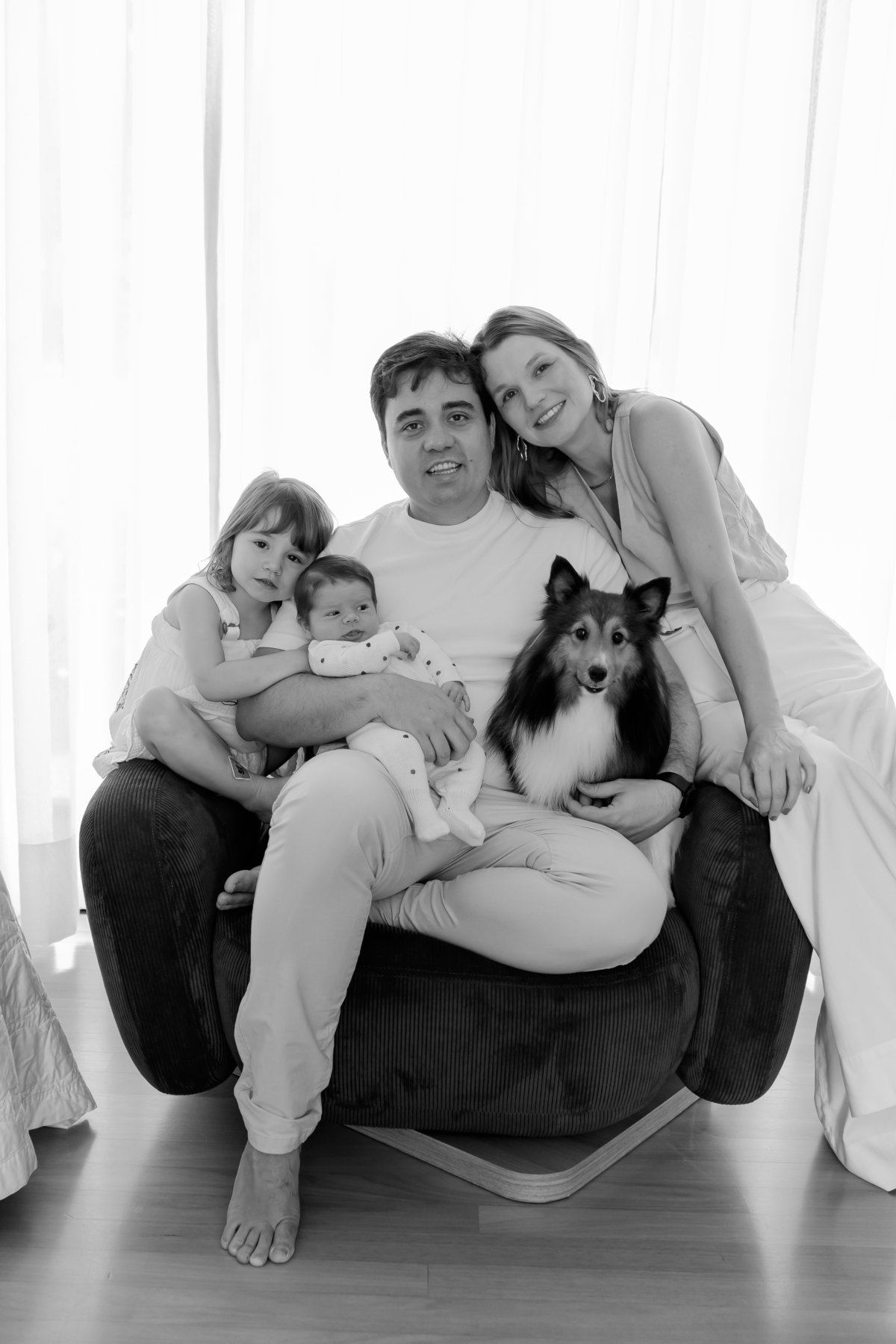 fotografia ensaio em casa lifestyle Pedro 20 dias fotografa familia Rio de Janeiro rj ilha do governador acompanhamento 