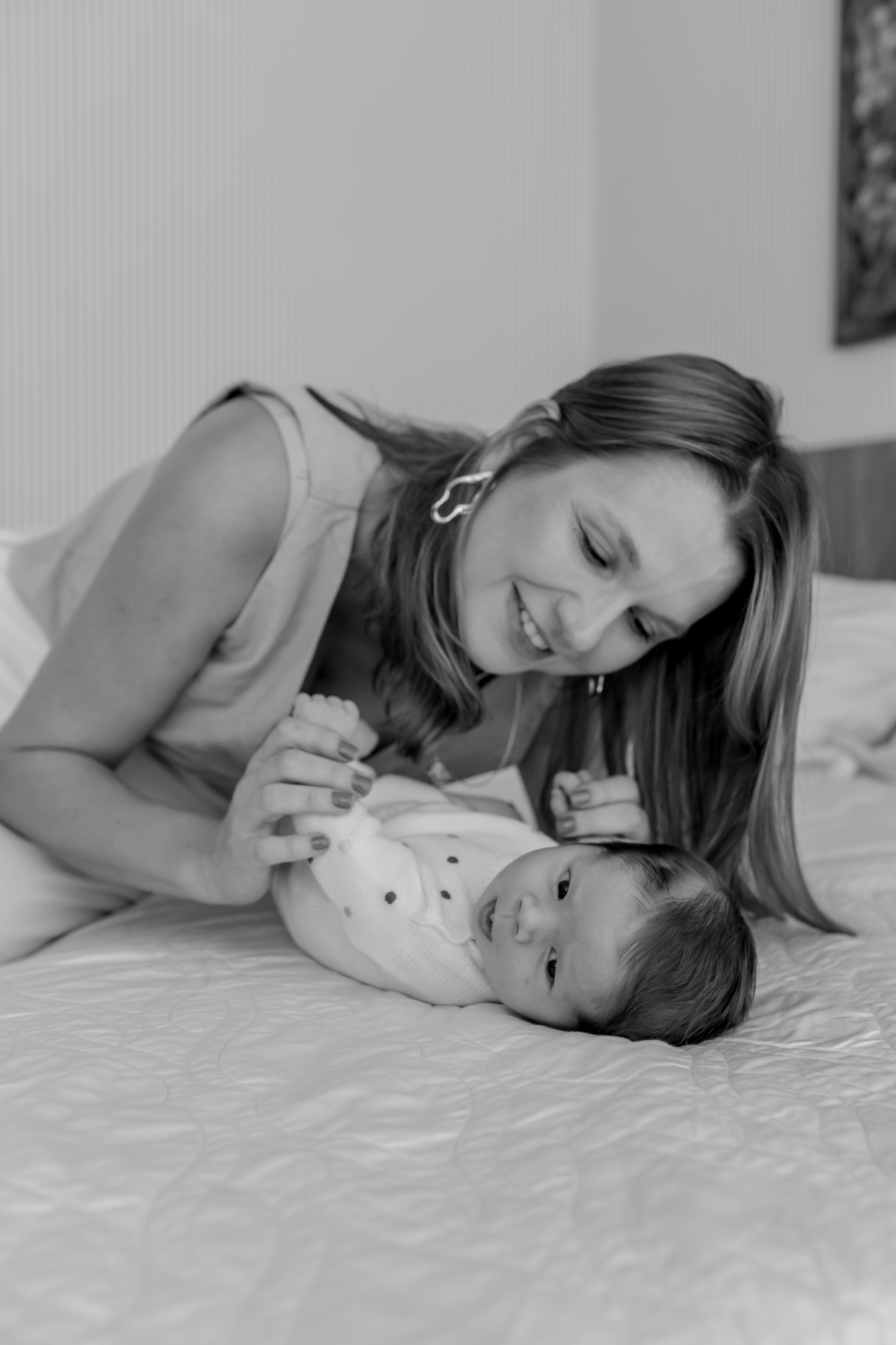 fotografia ensaio em casa lifestyle Pedro 20 dias fotografa familia Rio de Janeiro rj ilha do governador acompanhamento 