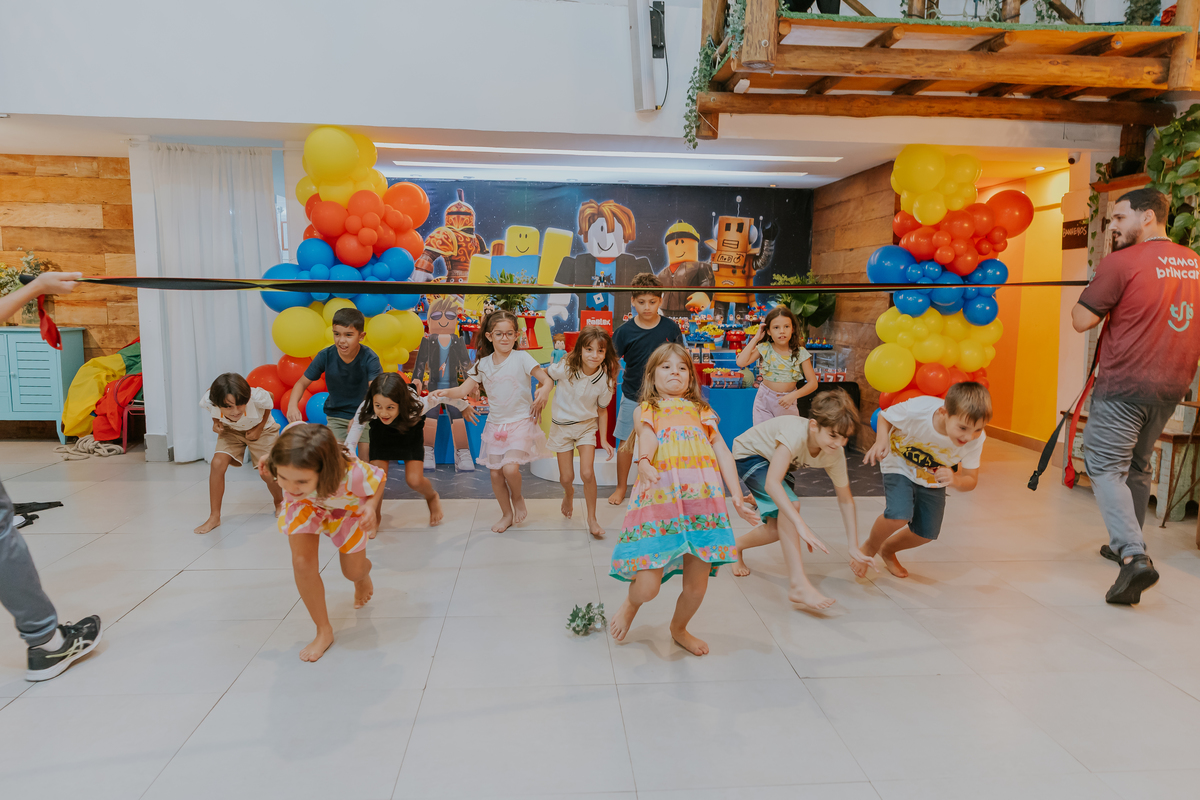 fotografia festa infantil casa de festas 7 anos Gabriel tema roblox fotografa rio de janeiro quintal aventura Botafogo rj 