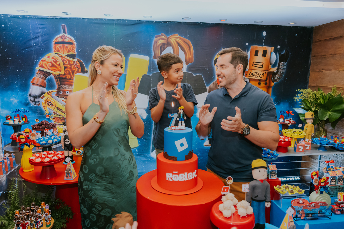 fotografia festa infantil casa de festas 7 anos Gabriel tema roblox fotografa rio de janeiro quintal aventura Botafogo rj 