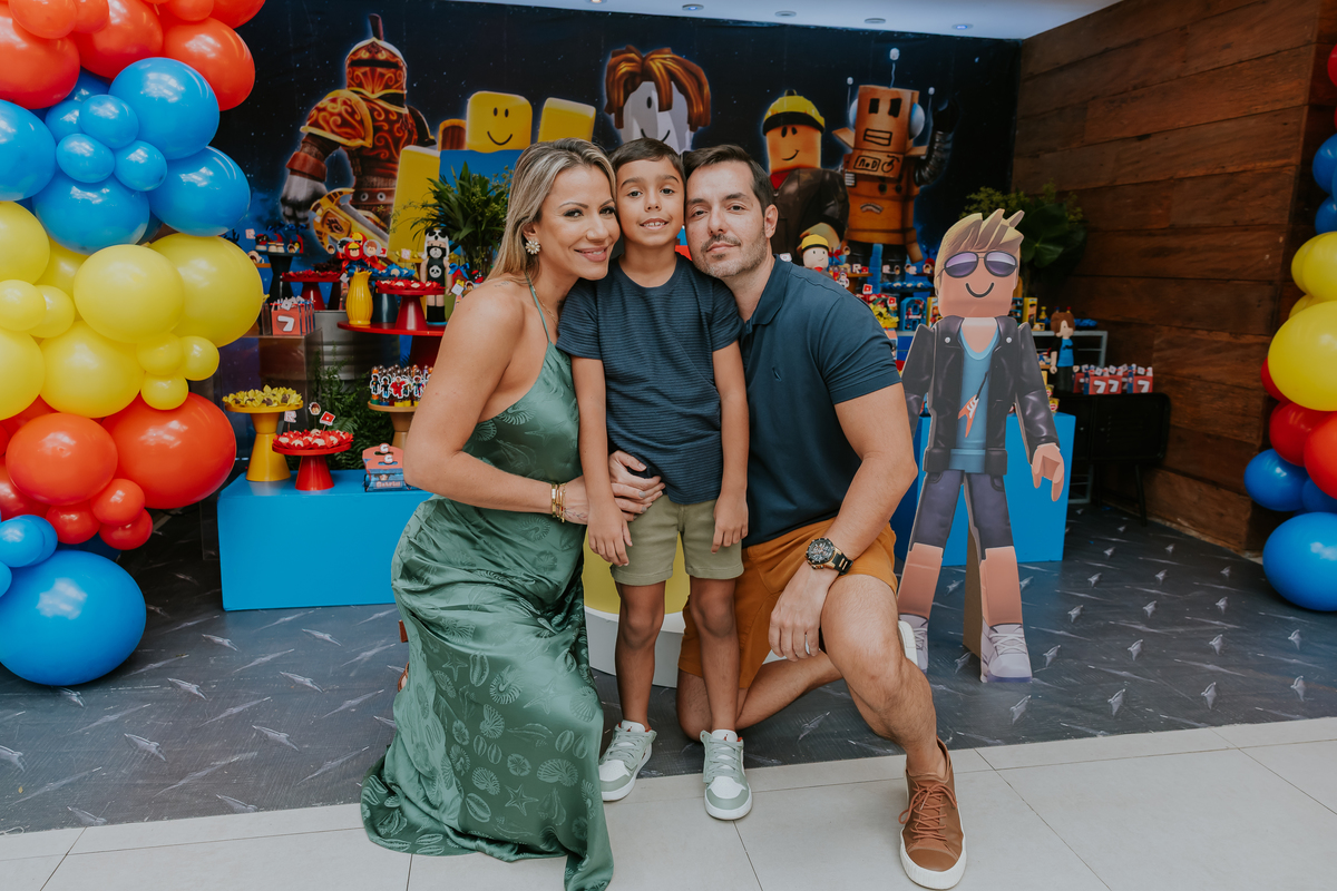 fotografia festa infantil casa de festas 7 anos Gabriel tema roblox fotografa rio de janeiro quintal aventura Botafogo rj 