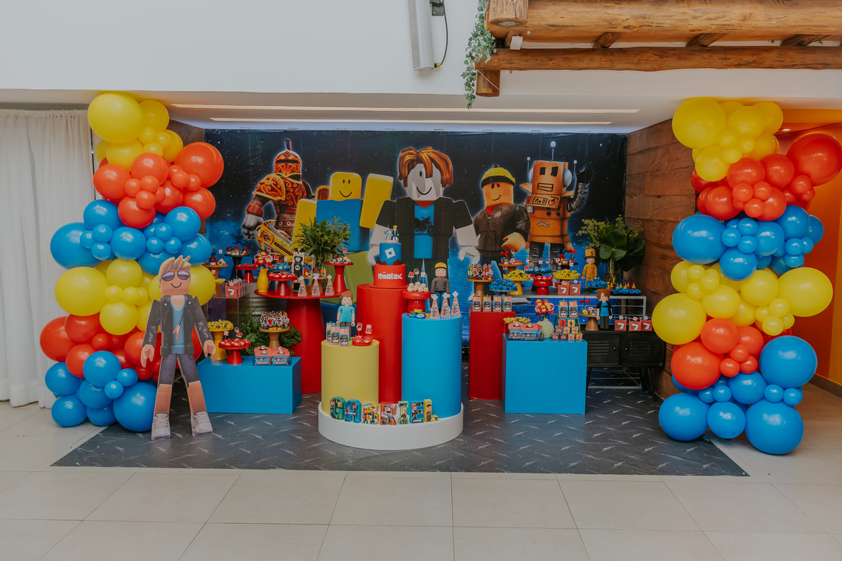 fotografia festa infantil casa de festas 7 anos Gabriel tema roblox fotografa rio de janeiro quintal aventura Botafogo rj 