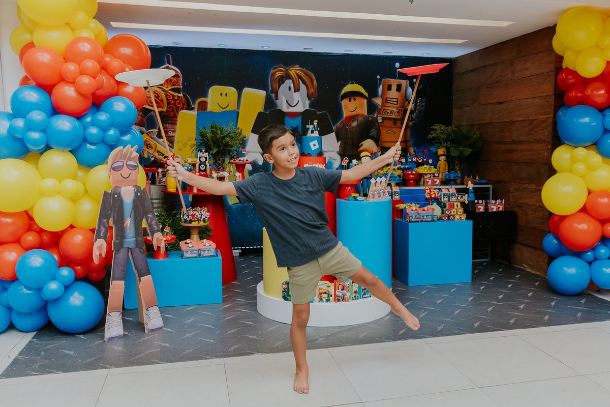 fotografia festa infantil casa de festas 7 anos Gabriel tema roblox fotografa rio de janeiro quintal aventura Botafogo rj 