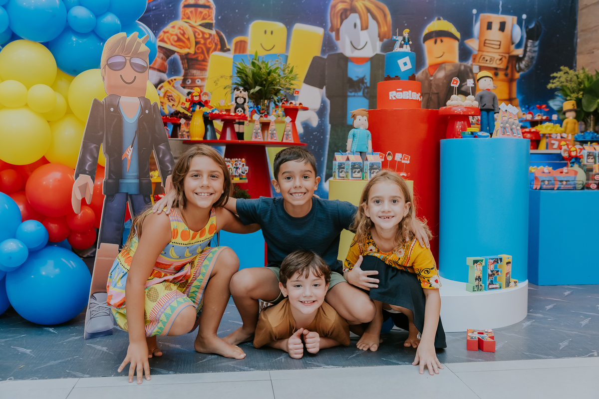 fotografia festa infantil casa de festas 7 anos Gabriel tema roblox fotografa rio de janeiro quintal aventura Botafogo rj 