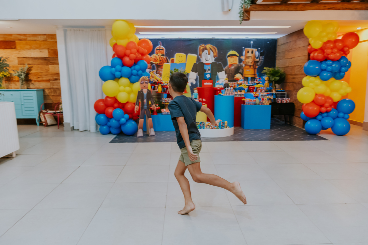 fotografia festa infantil casa de festas 7 anos Gabriel tema roblox fotografa rio de janeiro quintal aventura Botafogo rj 