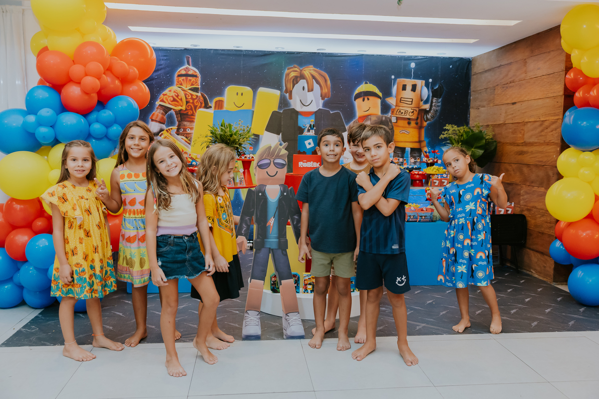 fotografia festa infantil casa de festas 7 anos Gabriel tema roblox fotografa rio de janeiro quintal aventura Botafogo rj 