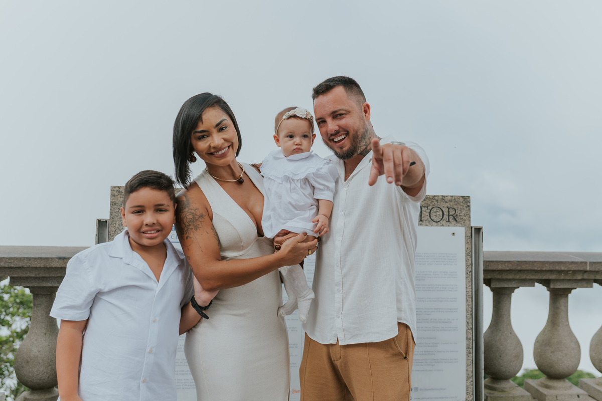 fotografia batizado batismo maitê cristo redentor Rio de Janeiro rj fotografa família cerimonia 