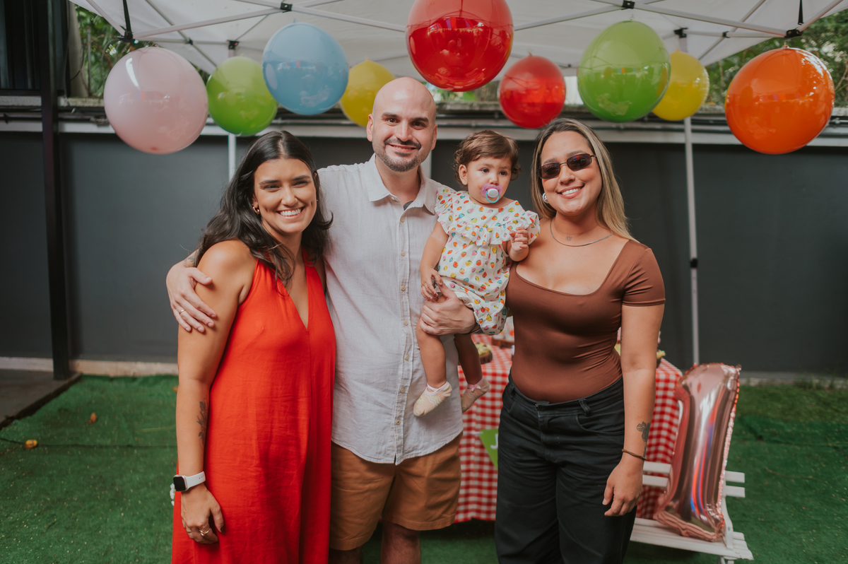fotografia festa fotografa familia 1 ano Maria Julia tema piquenique local vibra clube ilha do governador Rio de Janeiro rj 