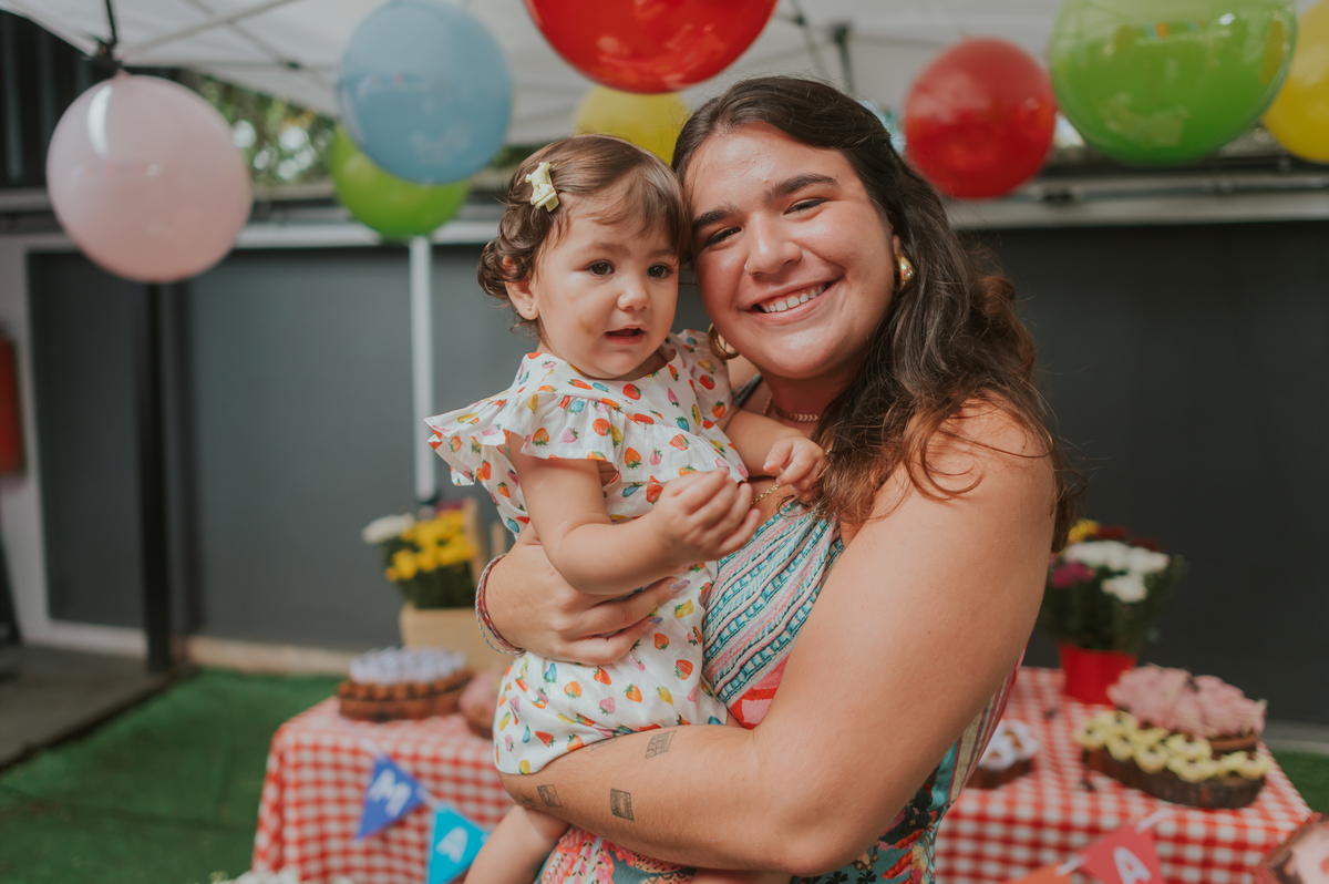 fotografia festa fotografa familia 1 ano Maria Julia tema piquenique local vibra clube ilha do governador Rio de Janeiro rj 