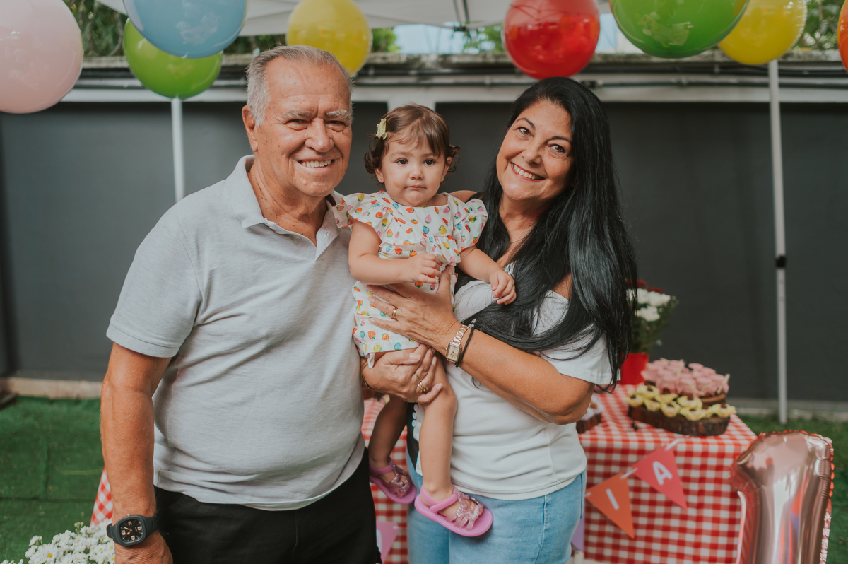 fotografia festa fotografa familia 1 ano Maria Julia tema piquenique local vibra clube ilha do governador Rio de Janeiro rj 