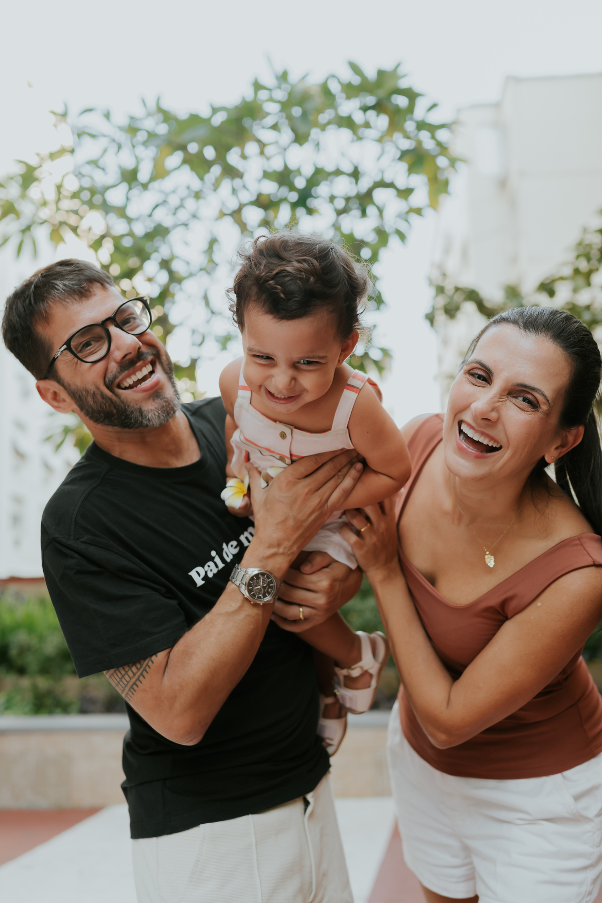 fotografia fotografa ensaio familia em casa Rio de Janeiro rj copacabana mae e filha Isabela e licia fotos família 