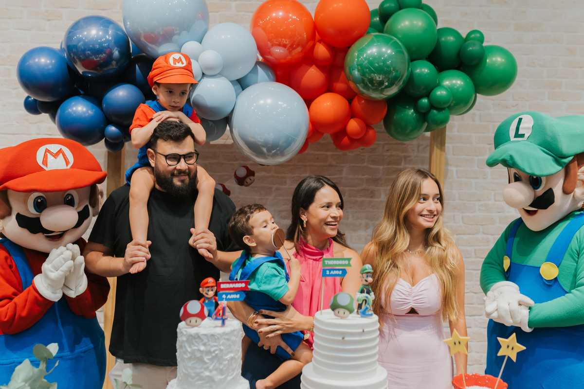 fotografia festa infantil evento fotografa Rio de Janeiro bernardo Theodoro casa belie laranjeiras tema Mario rj 