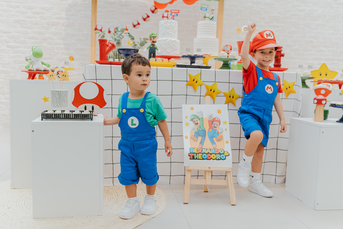 fotografia festa infantil evento fotografa Rio de Janeiro bernardo Theodoro casa belie laranjeiras tema Mario rj 