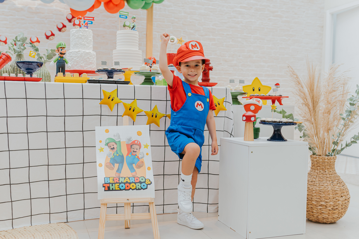 fotografia festa infantil evento fotografa Rio de Janeiro bernardo Theodoro casa belie laranjeiras tema Mario rj 