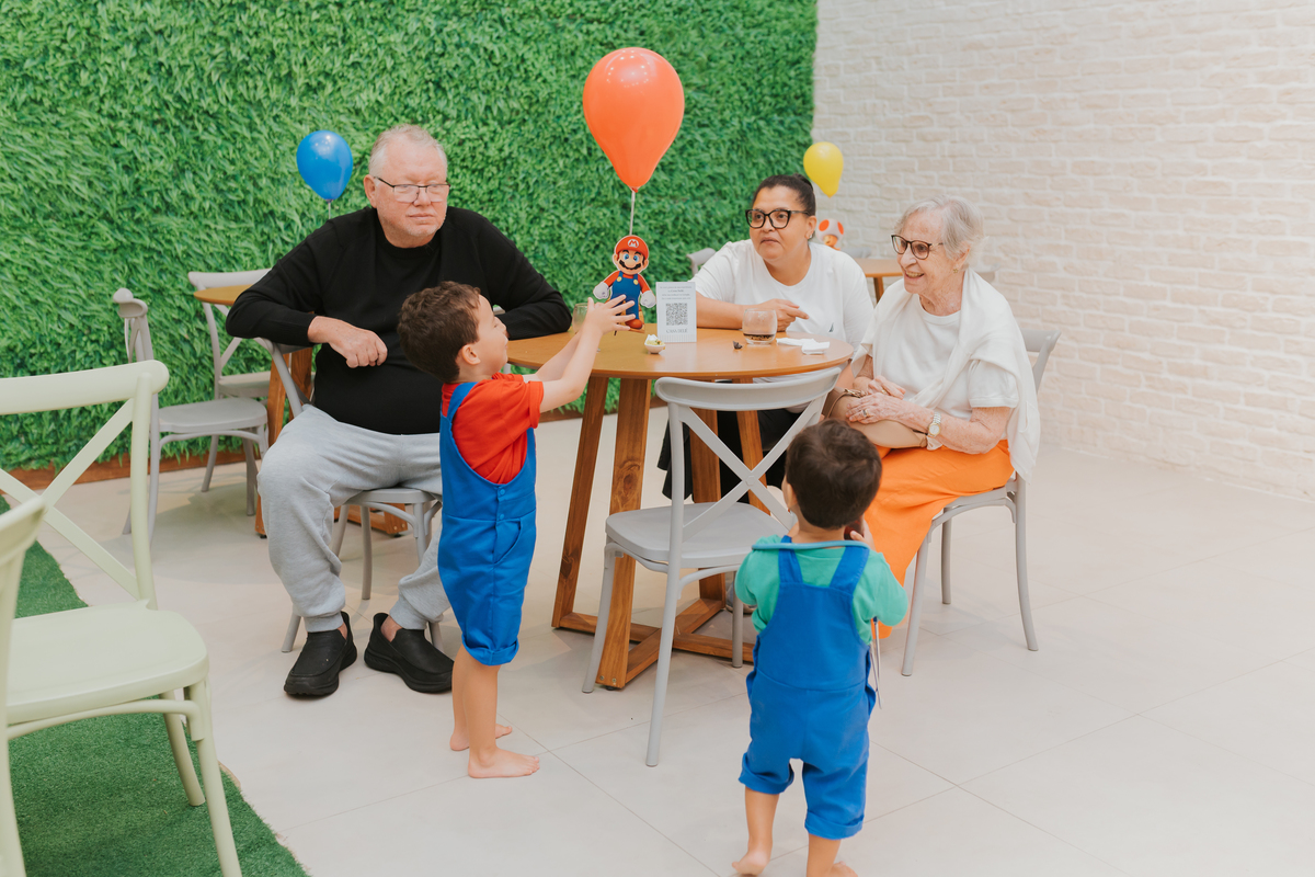 fotografia festa infantil evento fotografa Rio de Janeiro bernardo Theodoro casa belie laranjeiras tema Mario rj 
