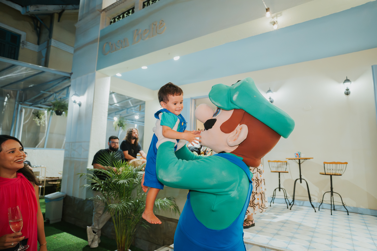 fotografia festa infantil evento fotografa Rio de Janeiro bernardo Theodoro casa belie laranjeiras tema Mario rj 